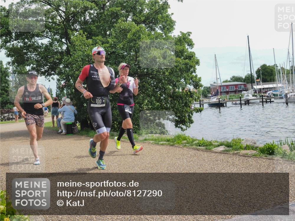 22.06.2025 - Viking Triathlon KatJ http://msf.ph/oto/8127290 22.06.2025 13:48:58 Laufen 100, 317, 451 meine-sportfotos.de