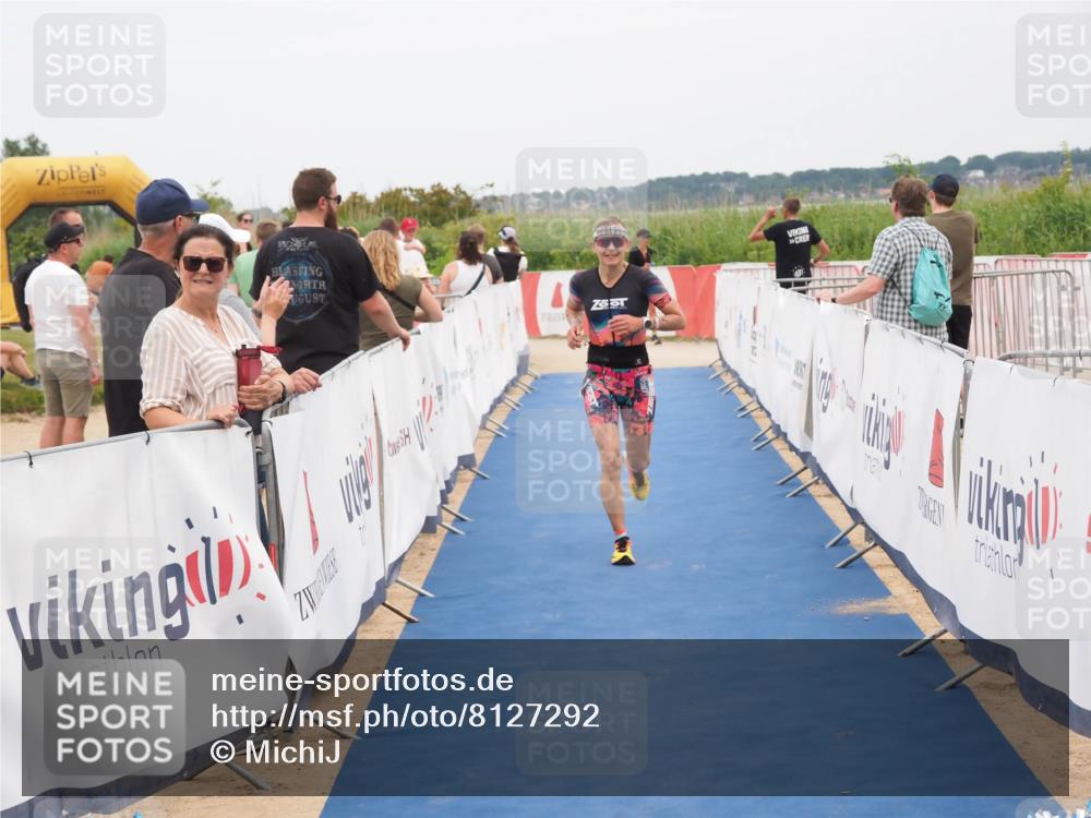 22.06.2025 - Viking Triathlon MichiJ http://msf.ph/oto/8127292 22.06.2025 15:18:58 Ziel  meine-sportfotos.de