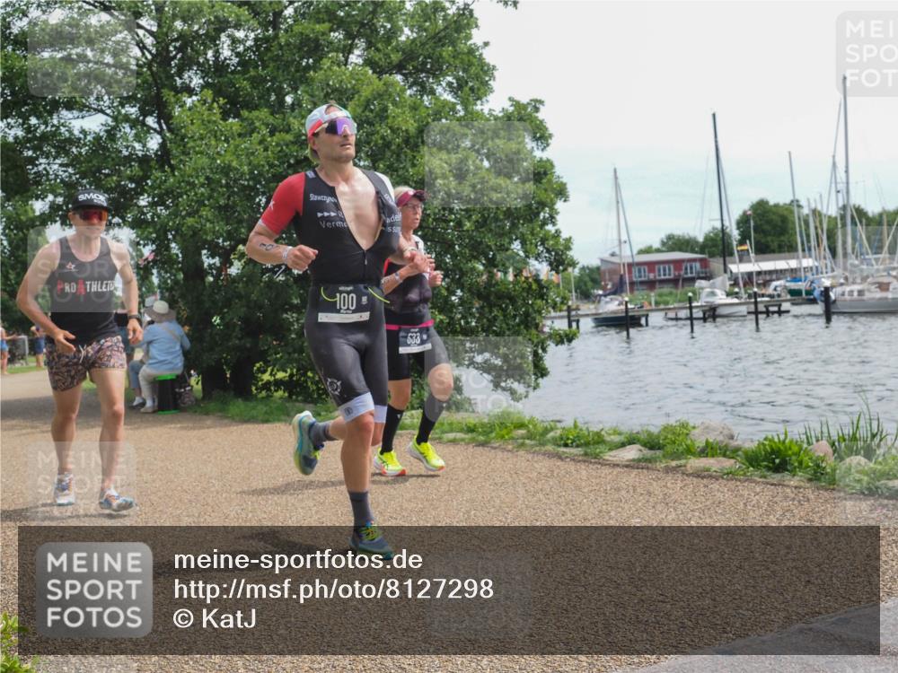 22.06.2025 - Viking Triathlon KatJ http://msf.ph/oto/8127298 22.06.2025 13:48:59 Laufen 100, 317 meine-sportfotos.de