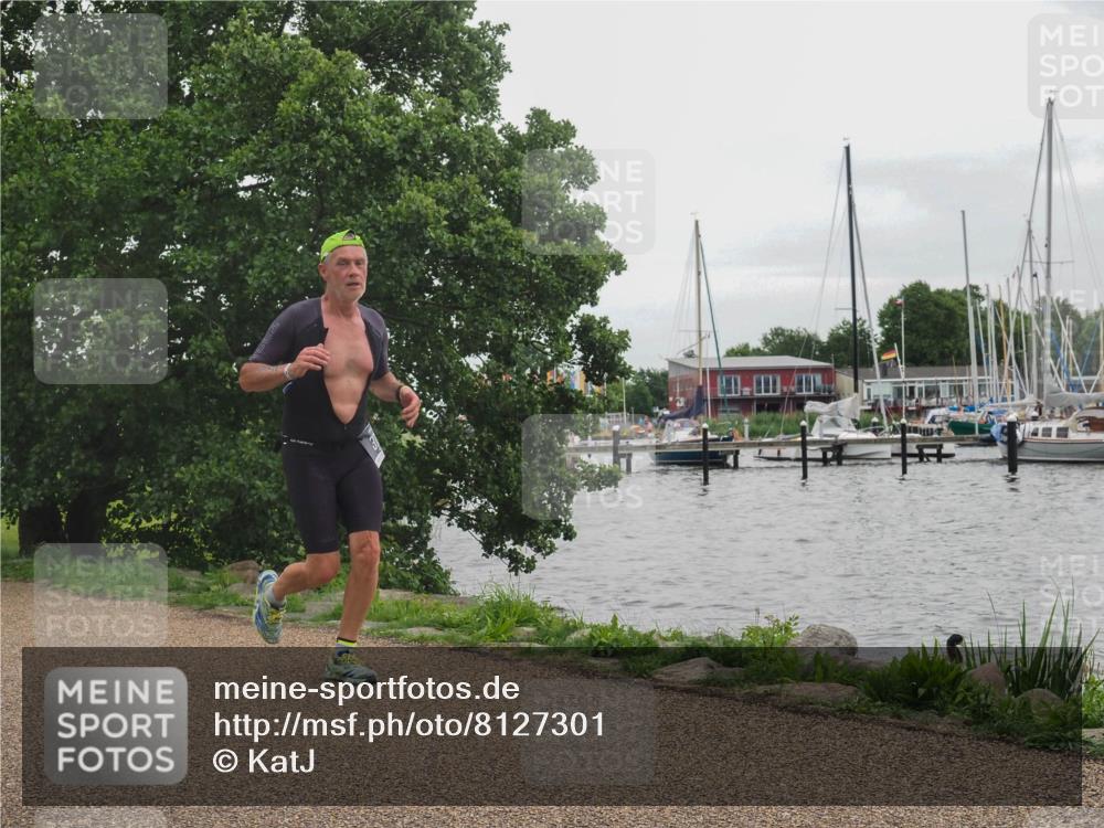 22.06.2025 - Viking Triathlon KatJ http://msf.ph/oto/8127301 22.06.2025 15:31:58 Laufen 372 meine-sportfotos.de