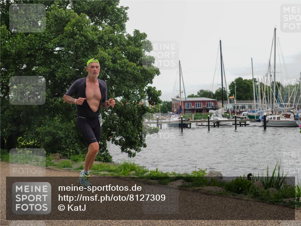 22.06.2025 - Viking Triathlon KatJ http://msf.ph/oto/8127309 22.06.2025 15:31:58 Laufen 372 meine-sportfotos.de