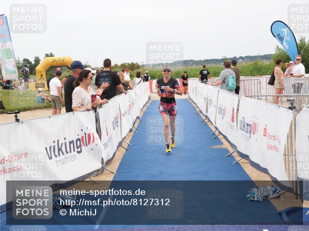 22.06.2025 - Viking Triathlon MichiJ http://msf.ph/oto/8127312 22.06.2025 15:18:59 Ziel  meine-sportfotos.de