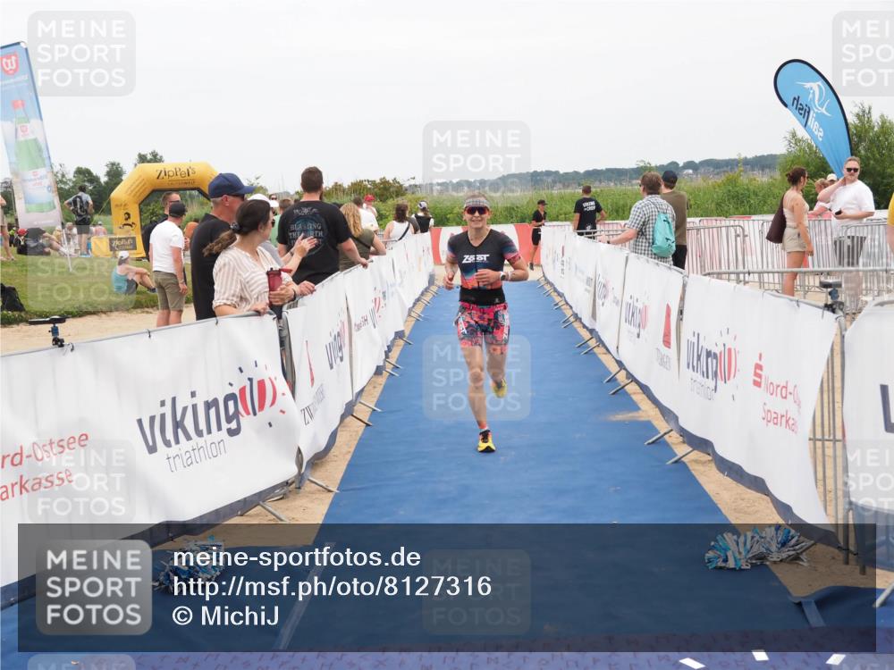 22.06.2025 - Viking Triathlon MichiJ http://msf.ph/oto/8127316 22.06.2025 15:18:59 Ziel  meine-sportfotos.de