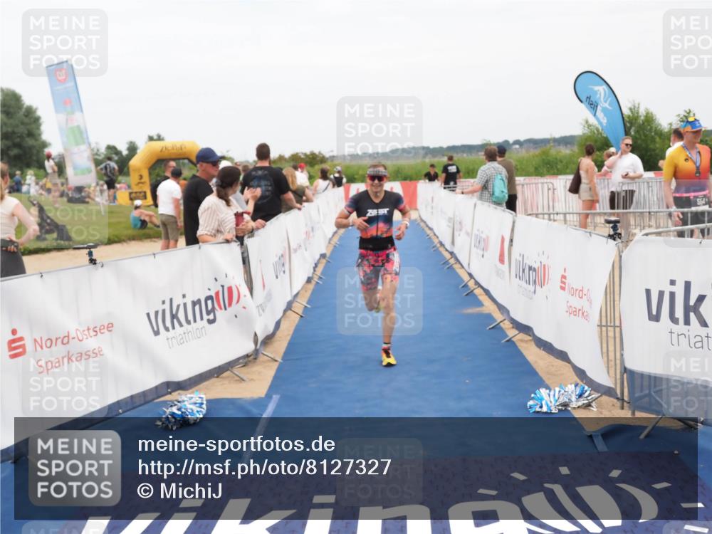 22.06.2025 - Viking Triathlon MichiJ http://msf.ph/oto/8127327 22.06.2025 15:18:59 Ziel  meine-sportfotos.de