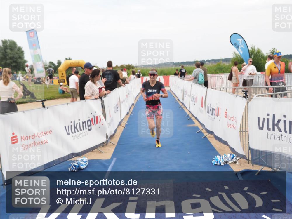22.06.2025 - Viking Triathlon MichiJ http://msf.ph/oto/8127331 22.06.2025 15:18:59 Ziel  meine-sportfotos.de