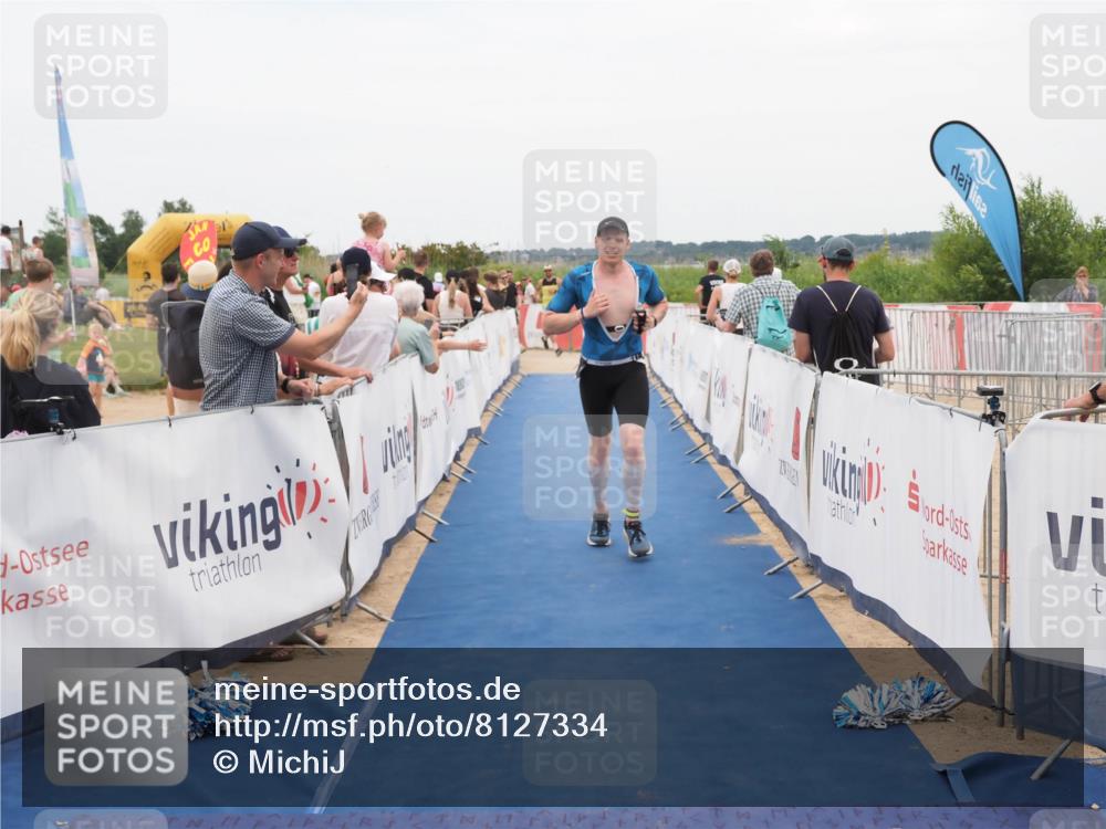 22.06.2025 - Viking Triathlon MichiJ http://msf.ph/oto/8127334 22.06.2025 15:24:37 Ziel 298 meine-sportfotos.de