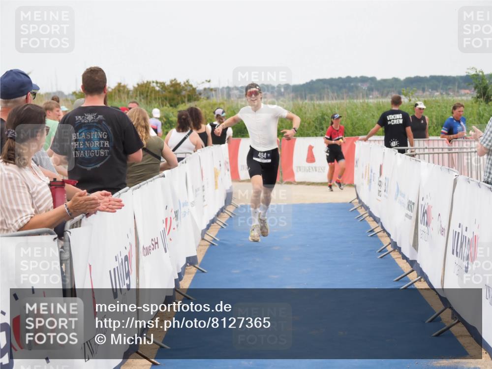 22.06.2025 - Viking Triathlon MichiJ http://msf.ph/oto/8127365 22.06.2025 15:19:16 Ziel 494 meine-sportfotos.de