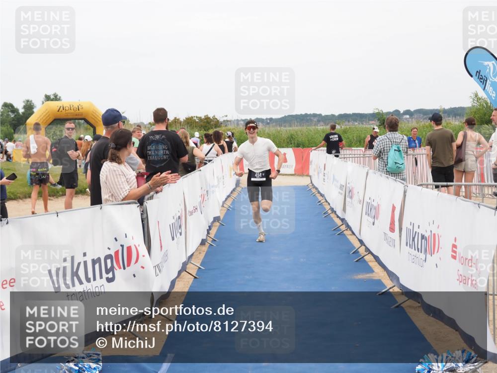 22.06.2025 - Viking Triathlon MichiJ http://msf.ph/oto/8127394 22.06.2025 15:19:17 Ziel 494 meine-sportfotos.de