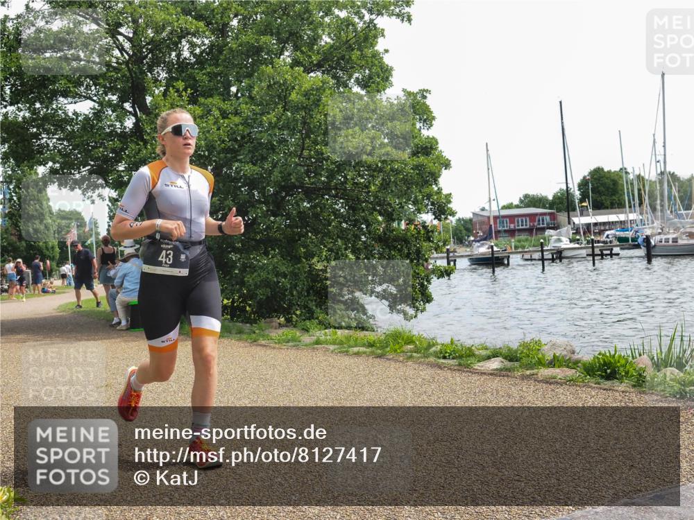 22.06.2025 - Viking Triathlon KatJ http://msf.ph/oto/8127417 22.06.2025 13:49:17 Laufen 43, 418 meine-sportfotos.de