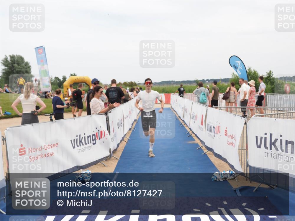 22.06.2025 - Viking Triathlon MichiJ http://msf.ph/oto/8127427 22.06.2025 15:19:18 Ziel 494 meine-sportfotos.de