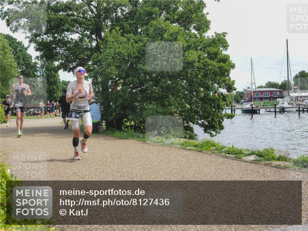 22.06.2025 - Viking Triathlon KatJ http://msf.ph/oto/8127436 22.06.2025 13:49:21 Laufen 19, 255 meine-sportfotos.de