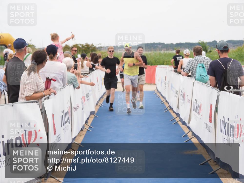 22.06.2025 - Viking Triathlon MichiJ http://msf.ph/oto/8127449 22.06.2025 15:24:42 Ziel 210, 298, 607 meine-sportfotos.de