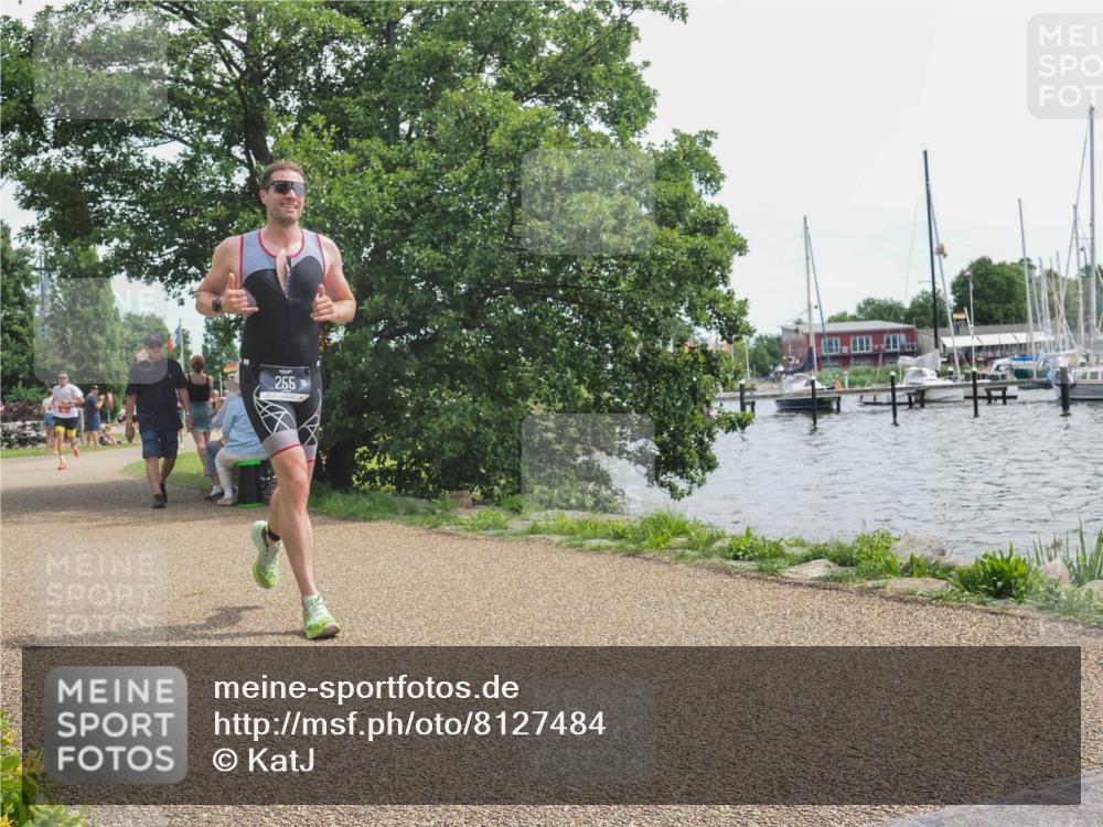 22.06.2025 - Viking Triathlon KatJ http://msf.ph/oto/8127484 22.06.2025 13:49:23 Laufen 19, 88, 255 meine-sportfotos.de