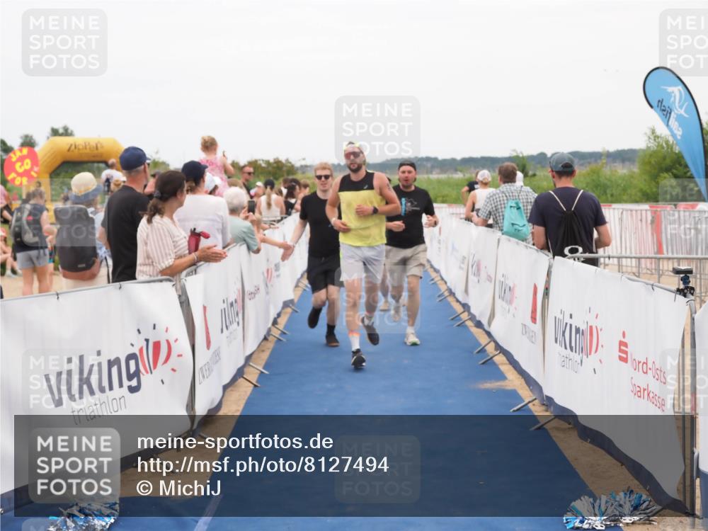 22.06.2025 - Viking Triathlon MichiJ http://msf.ph/oto/8127494 22.06.2025 15:24:44 Ziel 210, 607 meine-sportfotos.de