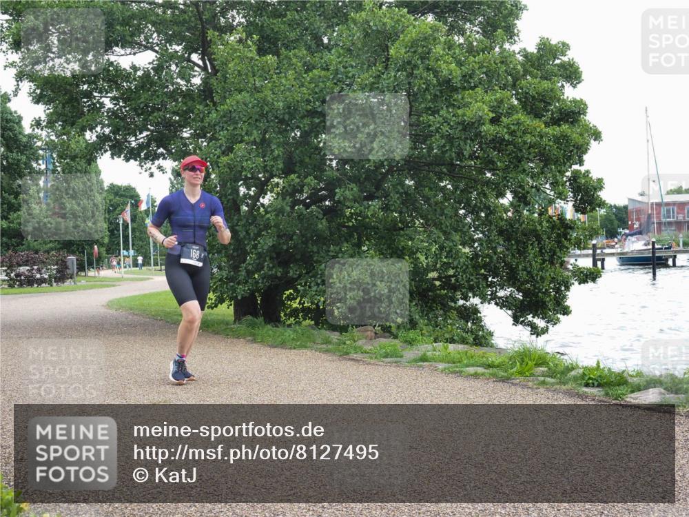 22.06.2025 - Viking Triathlon KatJ http://msf.ph/oto/8127495 22.06.2025 15:32:26 Laufen 168 meine-sportfotos.de