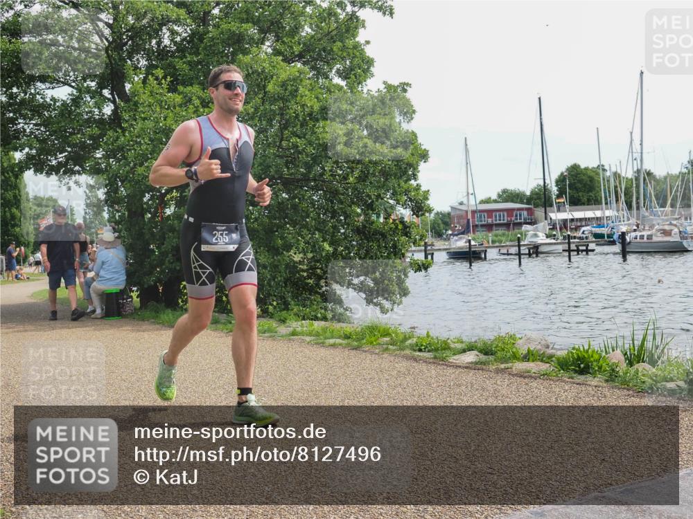 22.06.2025 - Viking Triathlon KatJ http://msf.ph/oto/8127496 22.06.2025 13:49:23 Laufen 19, 88, 255 meine-sportfotos.de