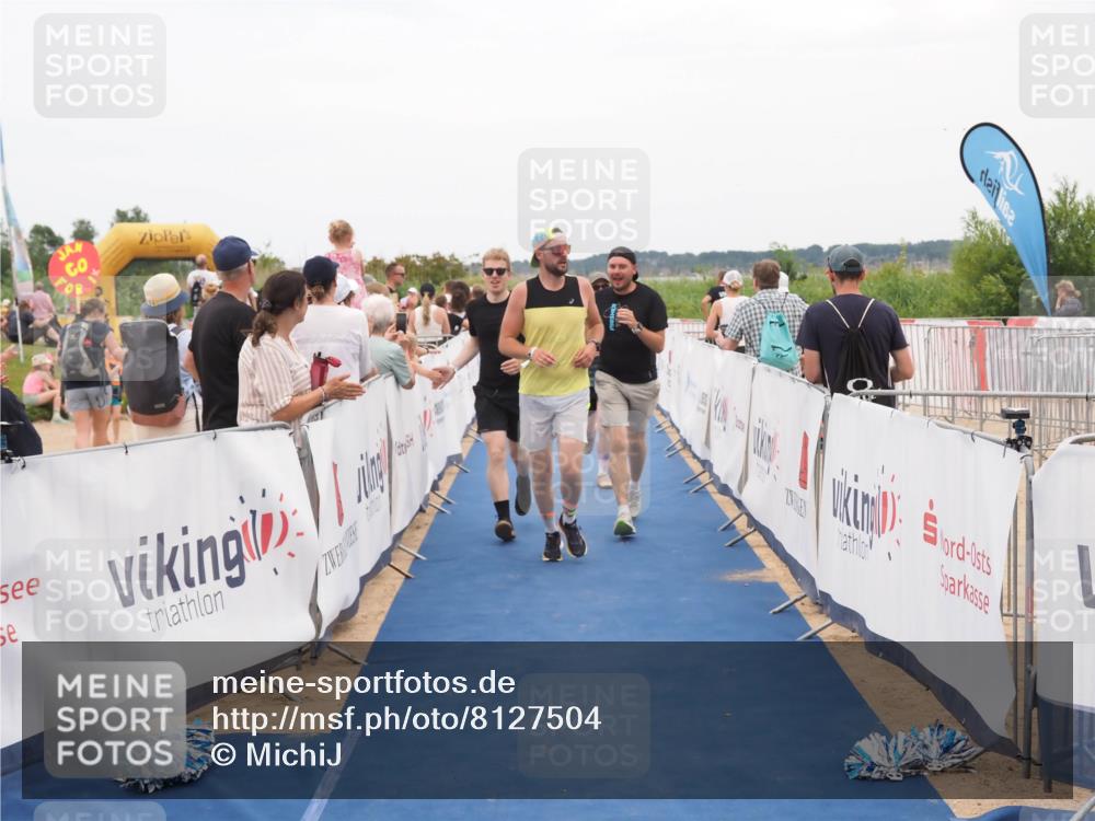 22.06.2025 - Viking Triathlon MichiJ http://msf.ph/oto/8127504 22.06.2025 15:24:44 Ziel 210, 607 meine-sportfotos.de