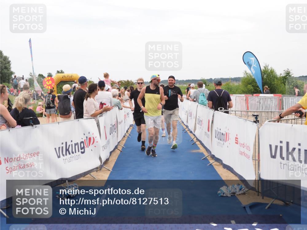 22.06.2025 - Viking Triathlon MichiJ http://msf.ph/oto/8127513 22.06.2025 15:24:44 Ziel 210, 607 meine-sportfotos.de