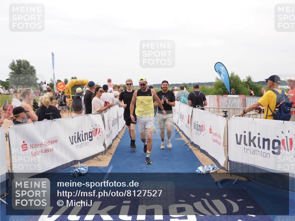 22.06.2025 - Viking Triathlon MichiJ http://msf.ph/oto/8127527 22.06.2025 15:24:45 Ziel 210, 607 meine-sportfotos.de
