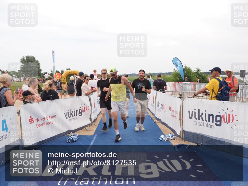 22.06.2025 - Viking Triathlon MichiJ http://msf.ph/oto/8127535 22.06.2025 15:24:45 Ziel 210, 607 meine-sportfotos.de