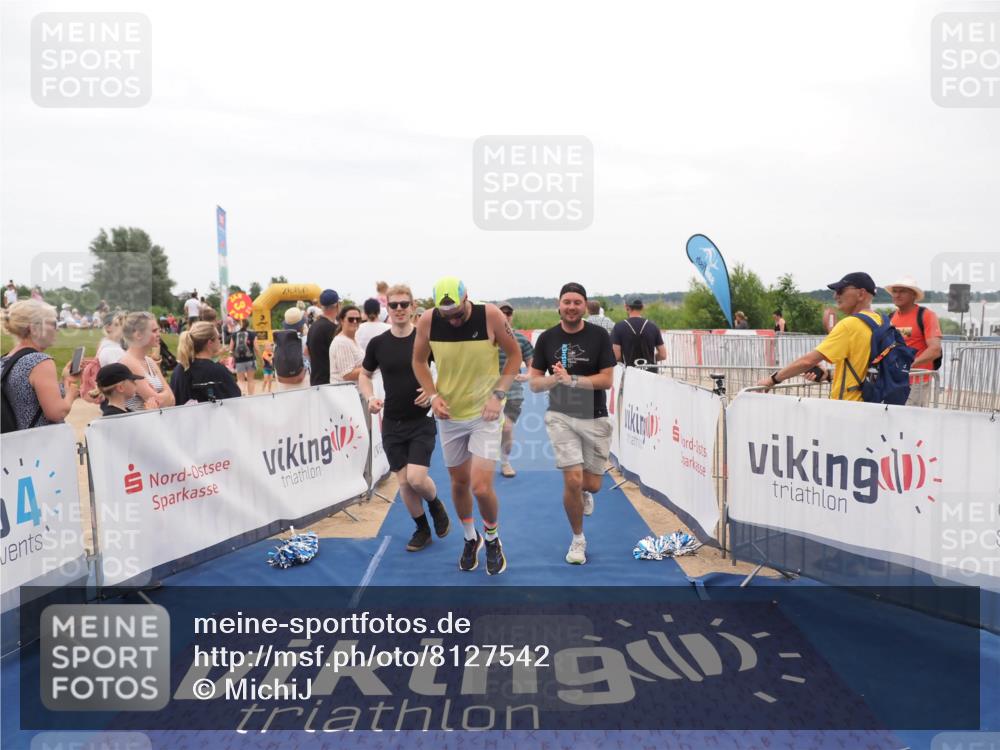 22.06.2025 - Viking Triathlon MichiJ http://msf.ph/oto/8127542 22.06.2025 15:24:46 Ziel 210, 607 meine-sportfotos.de
