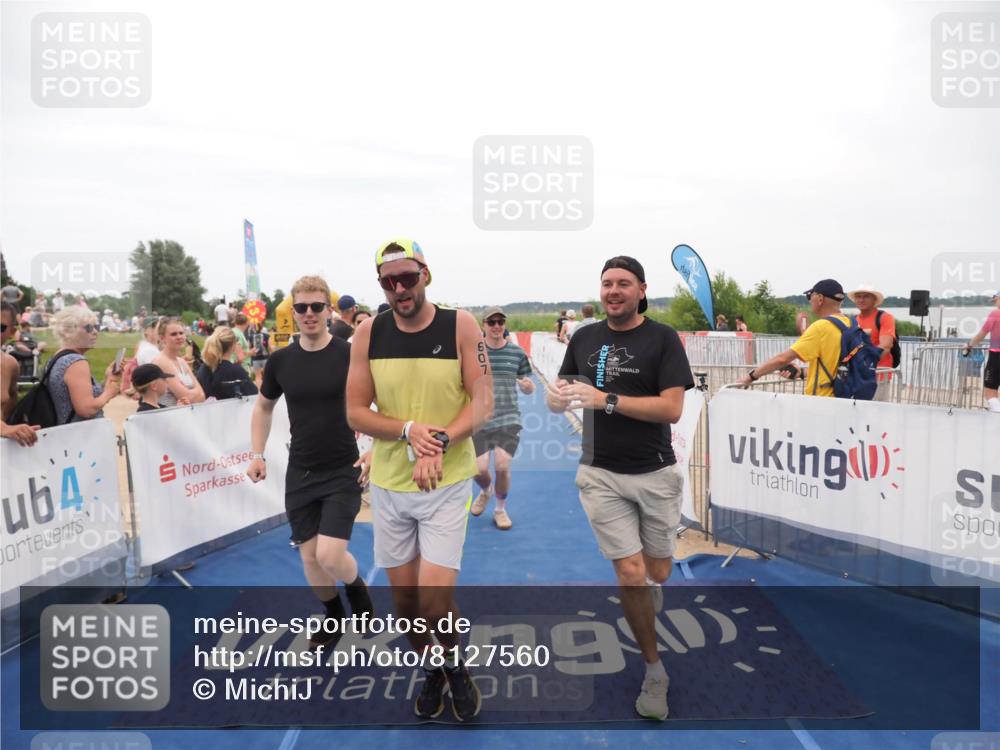 22.06.2025 - Viking Triathlon MichiJ http://msf.ph/oto/8127560 22.06.2025 15:24:46 Ziel 210, 607 meine-sportfotos.de
