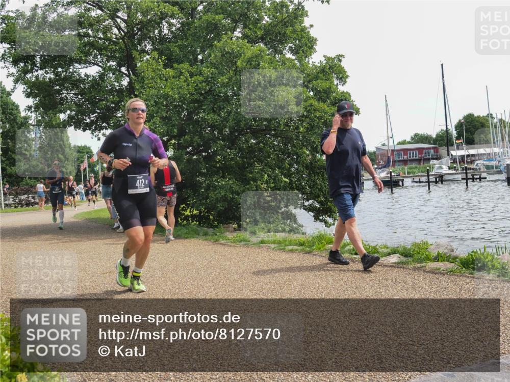 22.06.2025 - Viking Triathlon KatJ http://msf.ph/oto/8127570 22.06.2025 13:49:30 Laufen 398, 412, 651 meine-sportfotos.de