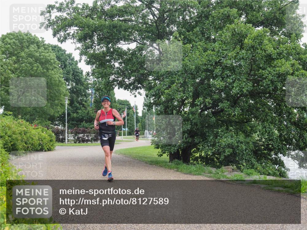 22.06.2025 - Viking Triathlon KatJ http://msf.ph/oto/8127589 22.06.2025 15:32:56 Laufen 131 meine-sportfotos.de