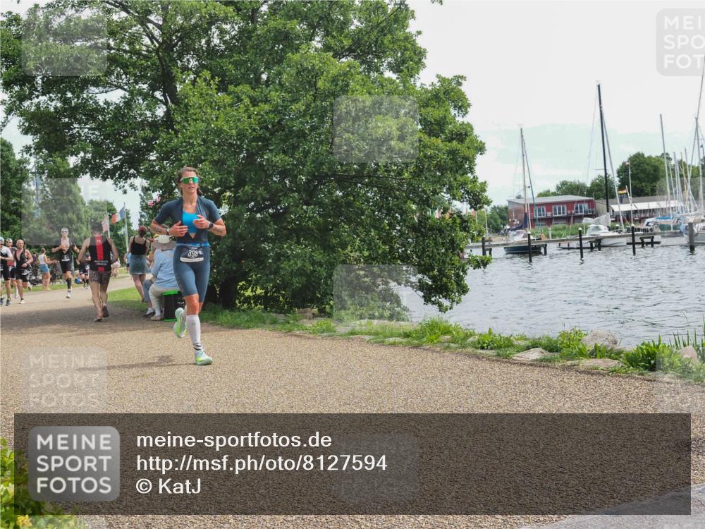 22.06.2025 - Viking Triathlon KatJ http://msf.ph/oto/8127594 22.06.2025 13:49:32 Laufen 398, 412 meine-sportfotos.de