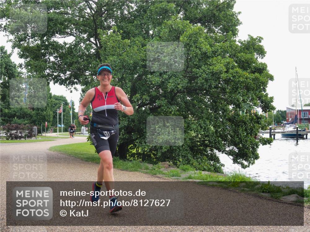 22.06.2025 - Viking Triathlon KatJ http://msf.ph/oto/8127627 22.06.2025 15:32:57 Laufen 131 meine-sportfotos.de