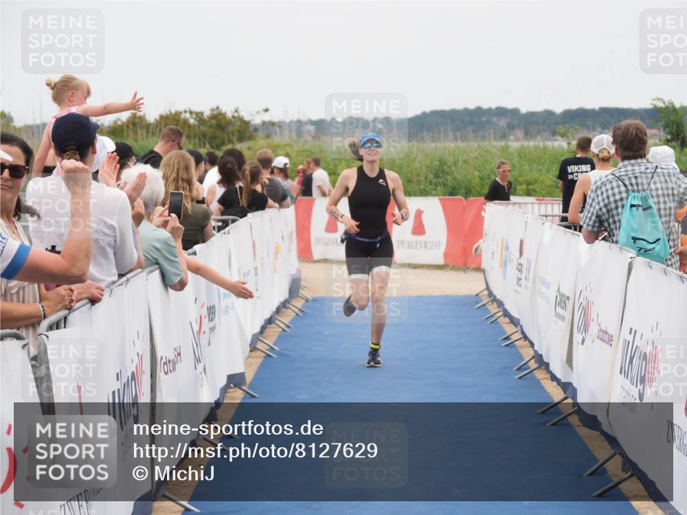 22.06.2025 - Viking Triathlon MichiJ http://msf.ph/oto/8127629 22.06.2025 15:24:54 Ziel 200 meine-sportfotos.de