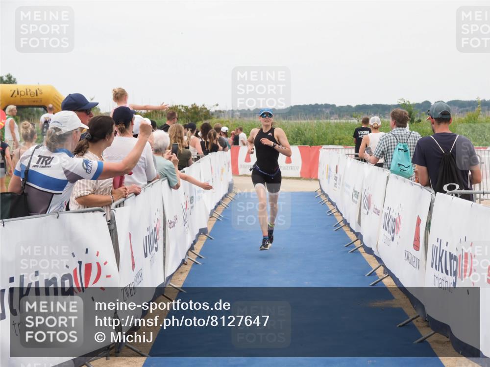 22.06.2025 - Viking Triathlon MichiJ http://msf.ph/oto/8127647 22.06.2025 15:24:55 Ziel 200 meine-sportfotos.de