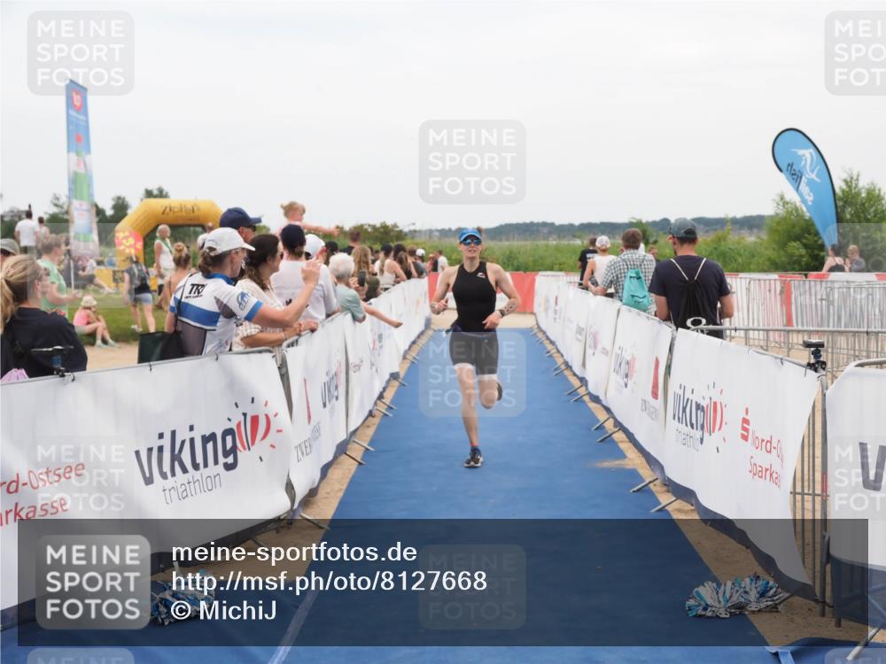 22.06.2025 - Viking Triathlon MichiJ http://msf.ph/oto/8127668 22.06.2025 15:24:56 Ziel 200 meine-sportfotos.de