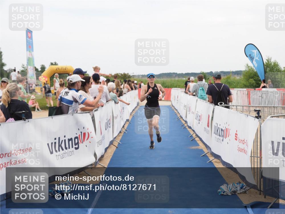 22.06.2025 - Viking Triathlon MichiJ http://msf.ph/oto/8127671 22.06.2025 15:24:56 Ziel 200 meine-sportfotos.de