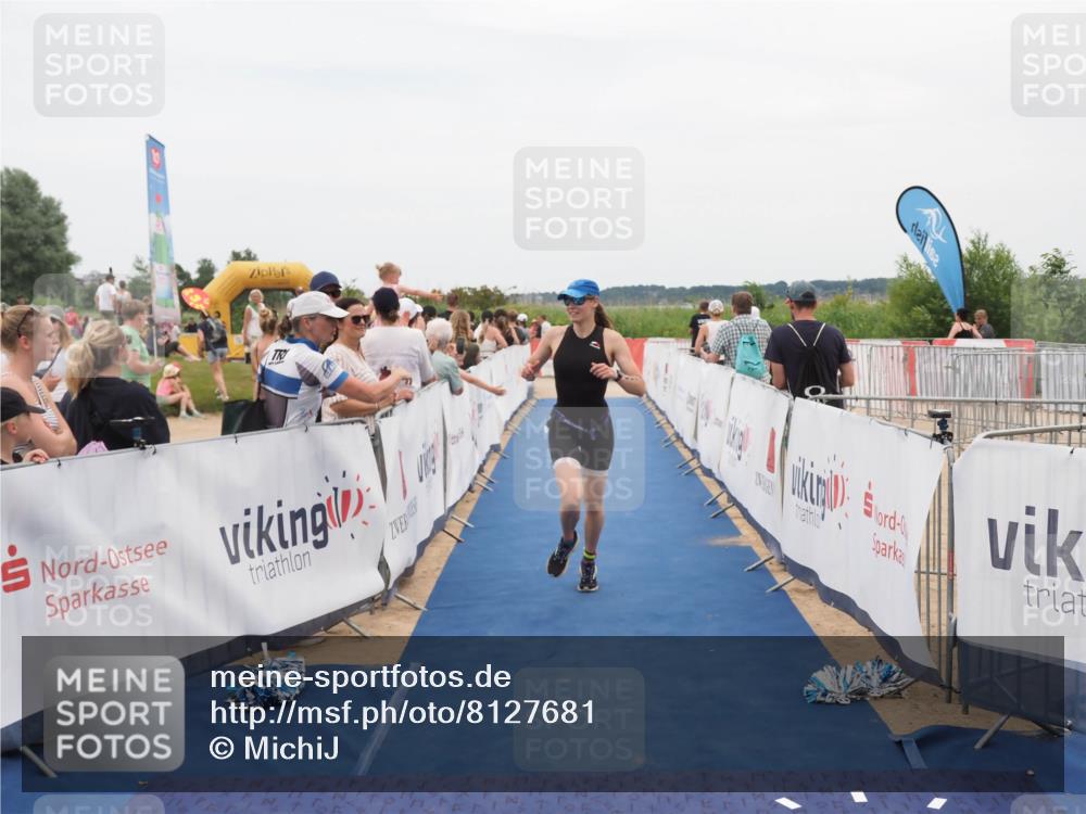 22.06.2025 - Viking Triathlon MichiJ http://msf.ph/oto/8127681 22.06.2025 15:24:56 Ziel 200 meine-sportfotos.de
