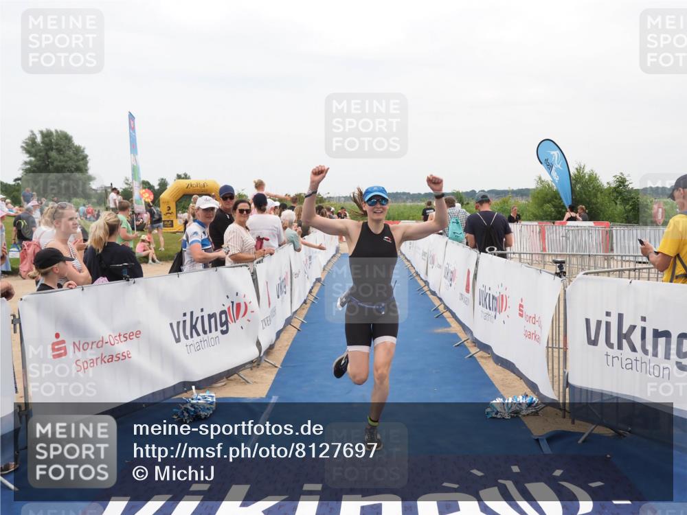22.06.2025 - Viking Triathlon MichiJ http://msf.ph/oto/8127697 22.06.2025 15:24:57 Ziel 200 meine-sportfotos.de