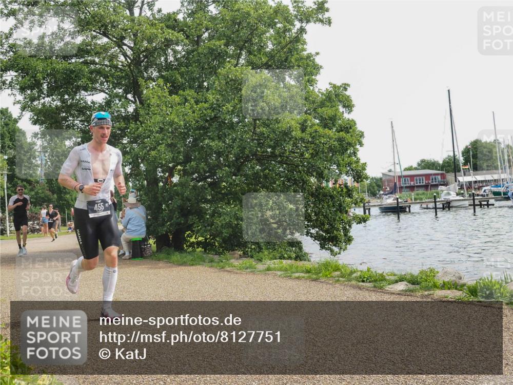 22.06.2025 - Viking Triathlon KatJ http://msf.ph/oto/8127751 22.06.2025 13:49:50 Laufen 233, 455 meine-sportfotos.de