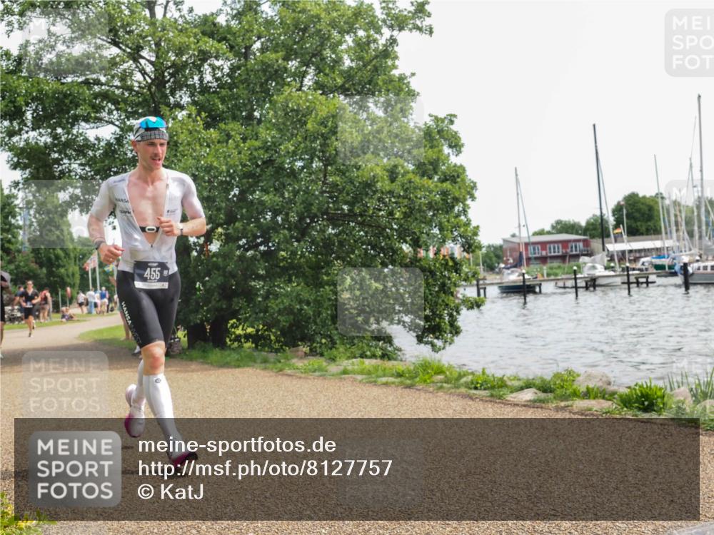 22.06.2025 - Viking Triathlon KatJ http://msf.ph/oto/8127757 22.06.2025 13:49:50 Laufen 233, 455 meine-sportfotos.de
