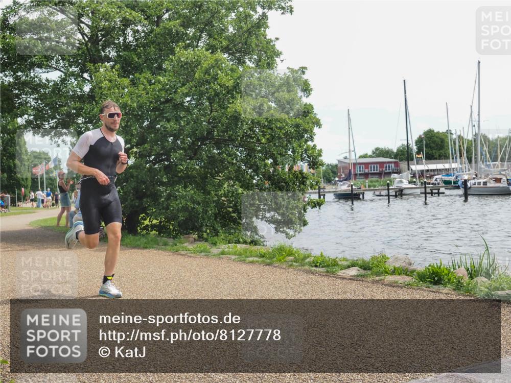 22.06.2025 - Viking Triathlon KatJ http://msf.ph/oto/8127778 22.06.2025 13:49:53 Laufen 233, 455 meine-sportfotos.de