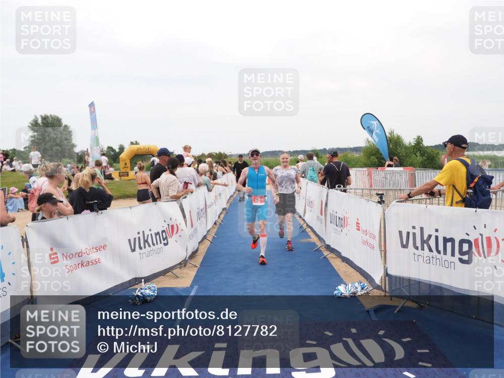 22.06.2025 - Viking Triathlon MichiJ http://msf.ph/oto/8127782 22.06.2025 15:25:12 Ziel 626 meine-sportfotos.de