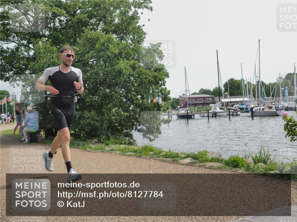 22.06.2025 - Viking Triathlon KatJ http://msf.ph/oto/8127784 22.06.2025 13:49:53 Laufen 233, 455 meine-sportfotos.de