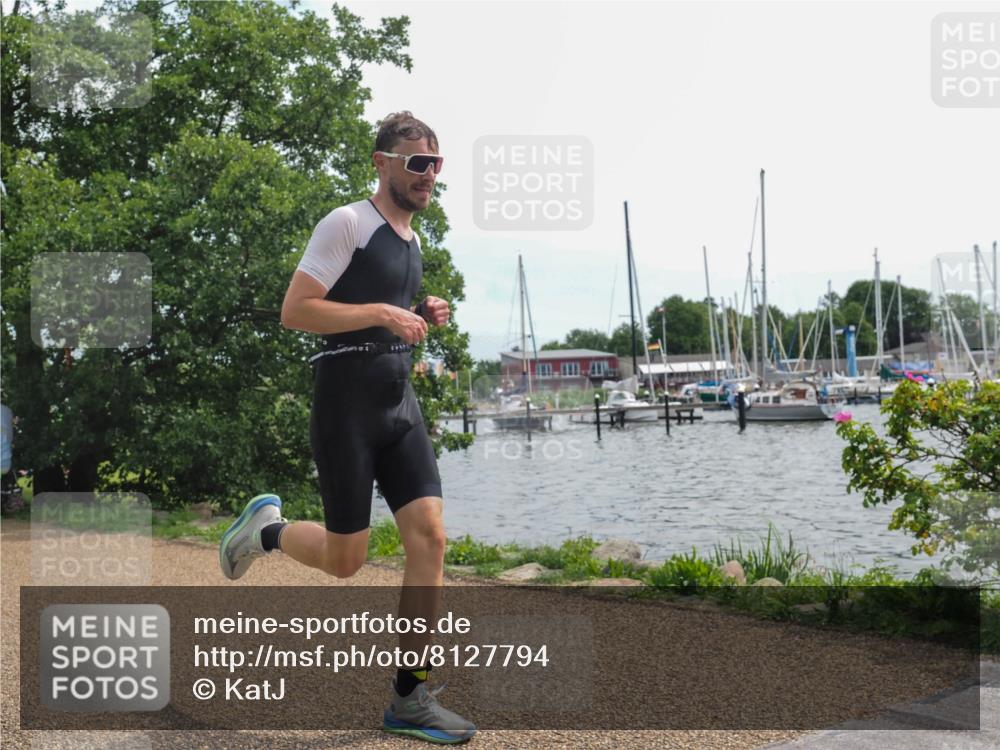 22.06.2025 - Viking Triathlon KatJ http://msf.ph/oto/8127794 22.06.2025 13:49:54 Laufen 127, 233 meine-sportfotos.de