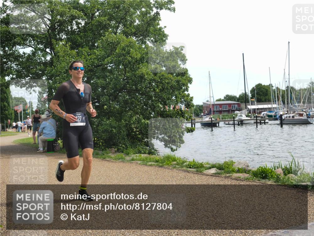 22.06.2025 - Viking Triathlon KatJ http://msf.ph/oto/8127804 22.06.2025 13:49:57 Laufen 127 meine-sportfotos.de