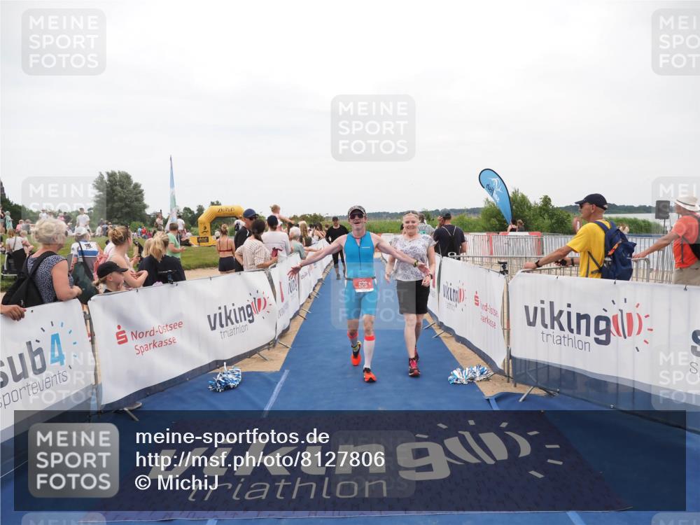 22.06.2025 - Viking Triathlon MichiJ http://msf.ph/oto/8127806 22.06.2025 15:25:13 Ziel 626 meine-sportfotos.de