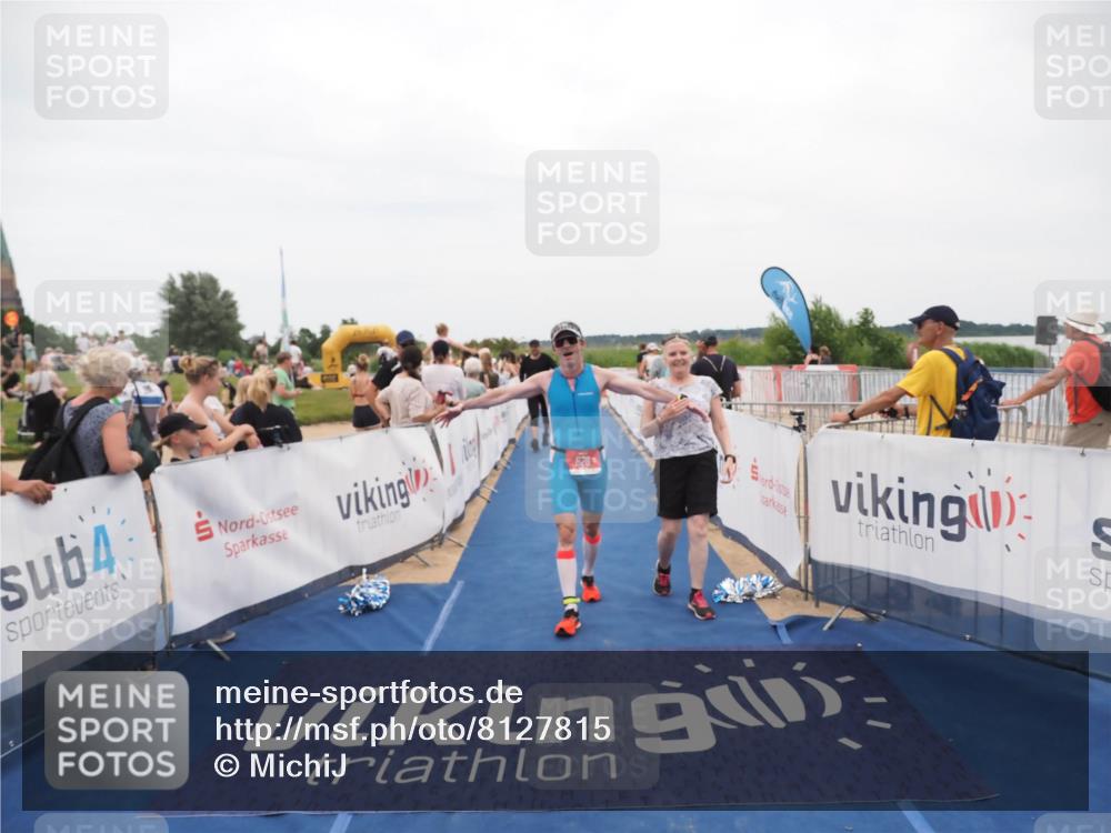 22.06.2025 - Viking Triathlon MichiJ http://msf.ph/oto/8127815 22.06.2025 15:25:14 Ziel 626 meine-sportfotos.de