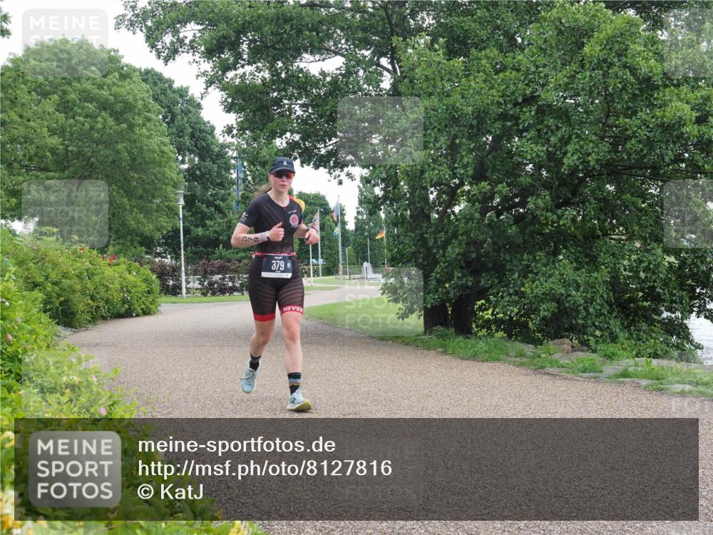 22.06.2025 - Viking Triathlon KatJ http://msf.ph/oto/8127816 22.06.2025 15:33:53 Laufen 379 meine-sportfotos.de