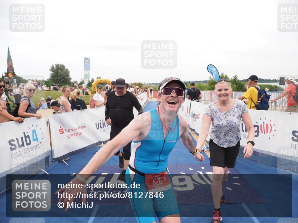 22.06.2025 - Viking Triathlon MichiJ http://msf.ph/oto/8127846 22.06.2025 15:25:18 Ziel 91, 626 meine-sportfotos.de