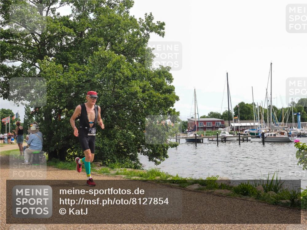 22.06.2025 - Viking Triathlon KatJ http://msf.ph/oto/8127854 22.06.2025 13:50:18 Laufen 543 meine-sportfotos.de