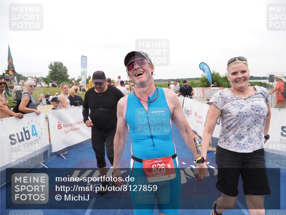 22.06.2025 - Viking Triathlon MichiJ http://msf.ph/oto/8127859 22.06.2025 15:25:18 Ziel 91, 626 meine-sportfotos.de