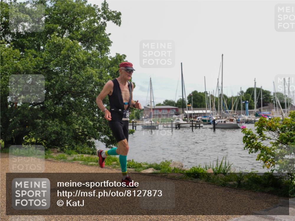 22.06.2025 - Viking Triathlon KatJ http://msf.ph/oto/8127873 22.06.2025 13:50:19 Laufen 543 meine-sportfotos.de